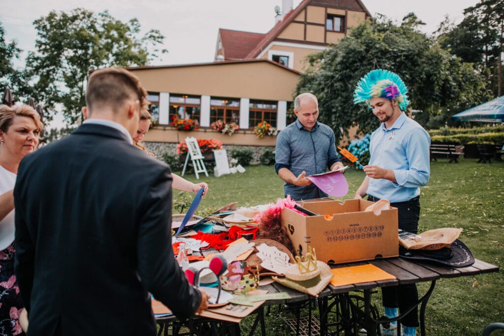 fotokoutek na svatbu vila Barbora hořičky, svatební zábava pro hosty